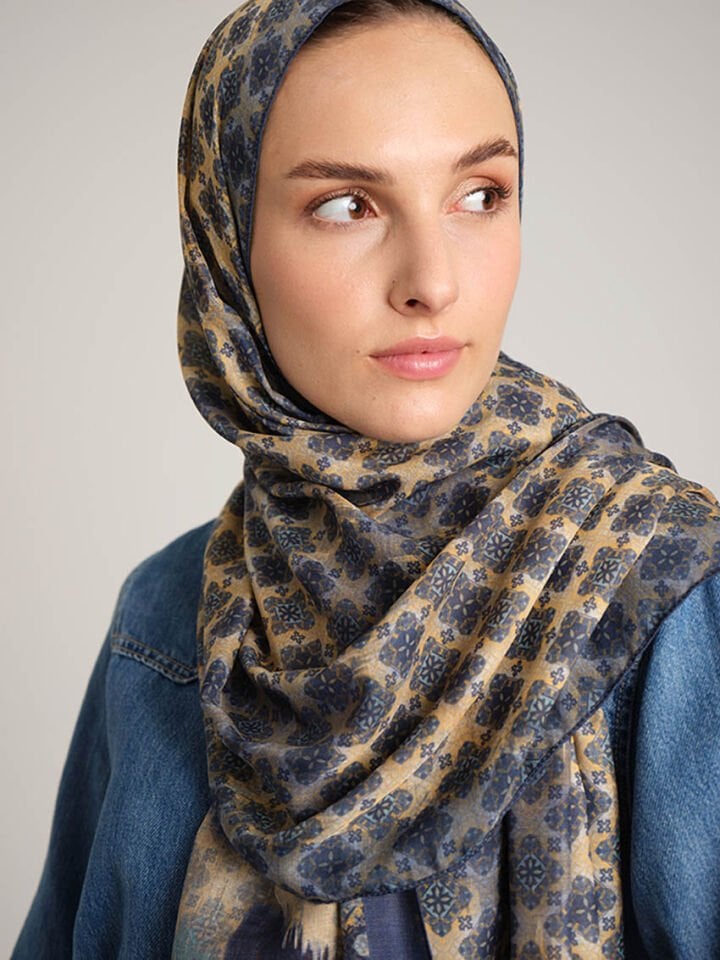 Suyolu Etnik Desenli Çift Taraflı Şal - Kot Mavi