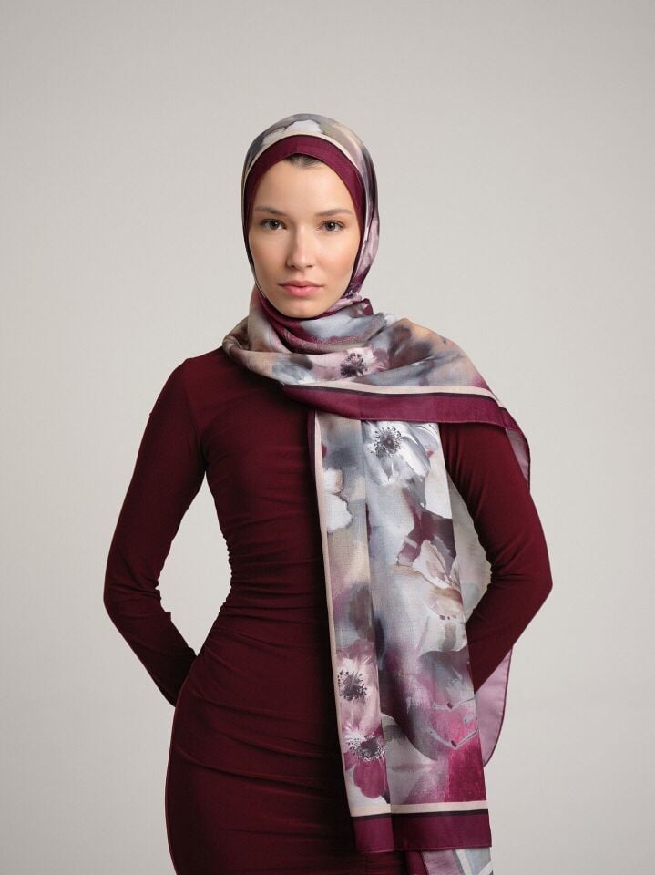 Hâle Çiçek Desenli Tek Taraflı Şal - Bordo