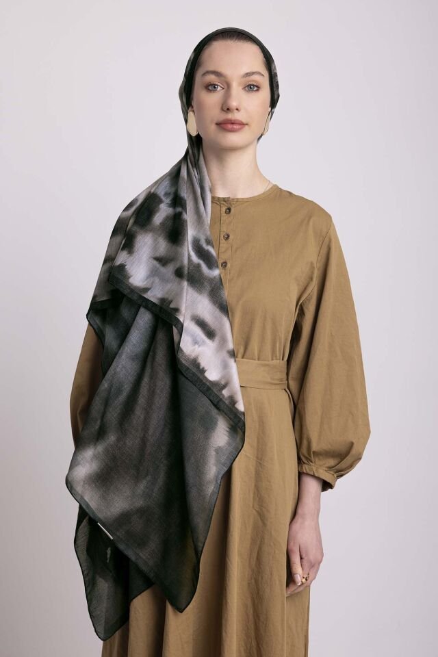 Kadim Hatlar Desenli Çift Taraflı Şal - Siyah