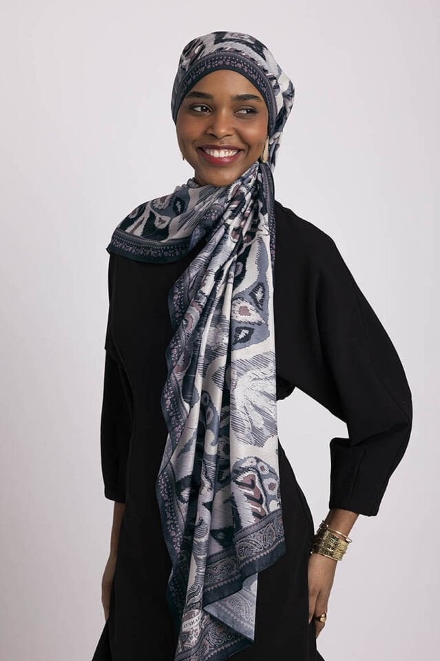 Sırlı Motifler Etnik Desenli Tek Taraflı Şal - Gri Siyah