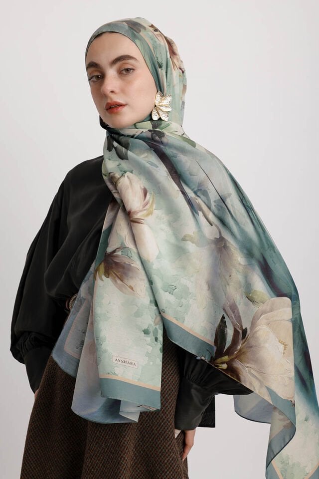 Çiçek Hattı Desenli Tek Taraflı Şal - Turkuaz Yeşil