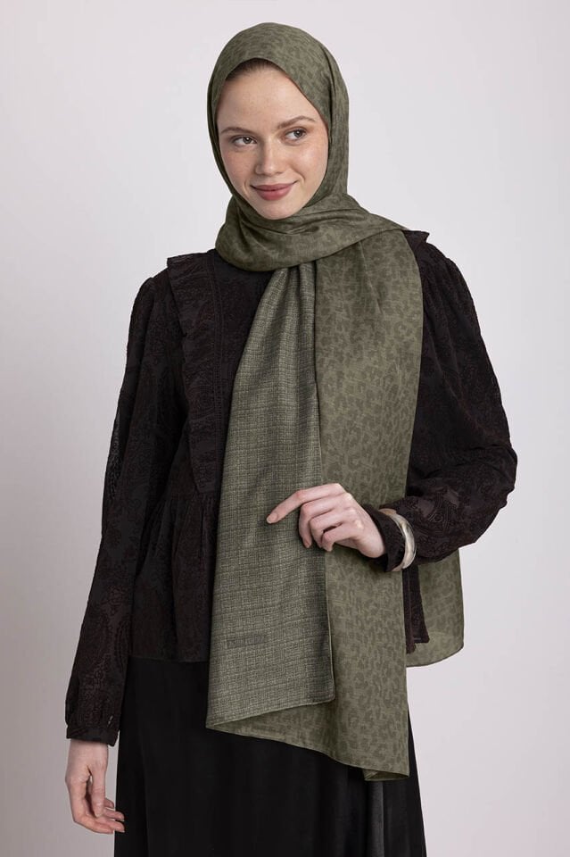 Barçın Leopar Desenli Çift Taraflı Şal - Haki Yeşil
