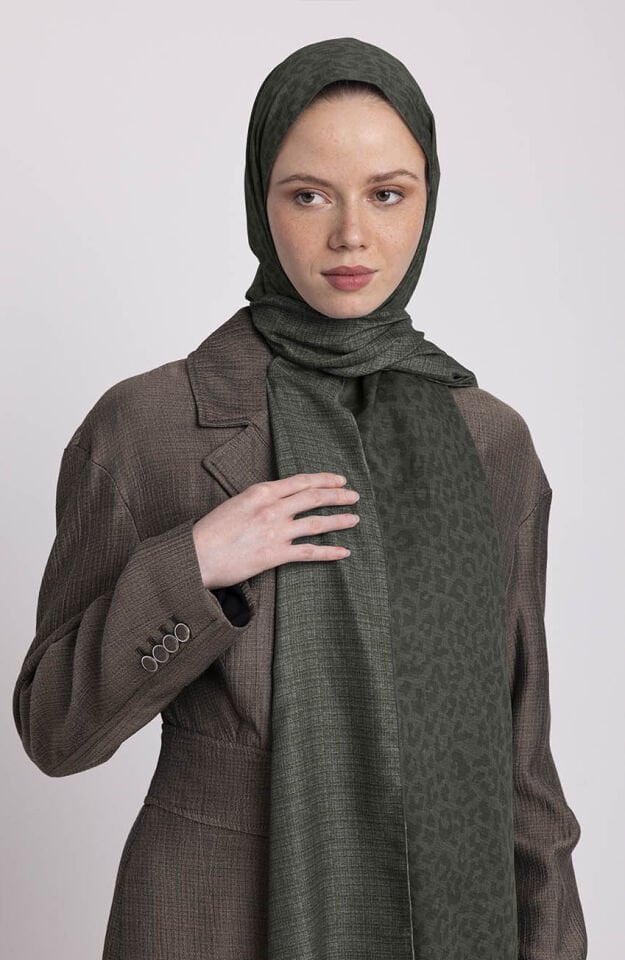 Barçın Leopar Desenli Çift Taraflı Şal - Koyu Haki Yeşil