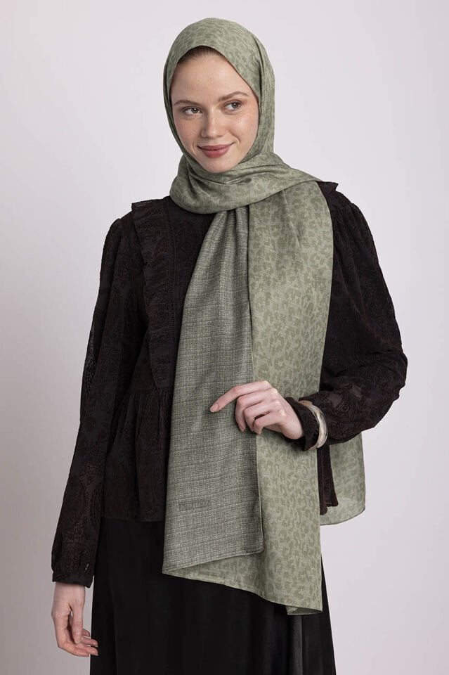 Barçın Leopar Desenli Çift Taraflı Şal - Açık Yeşil