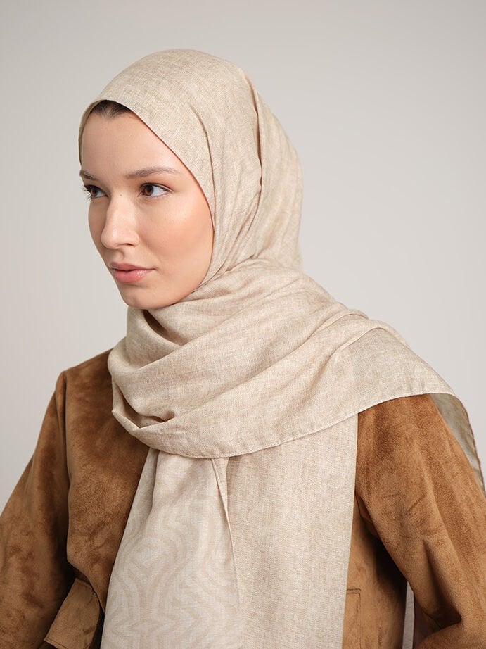 Şiraze Monogram Düz Desenli Çift Taraflı Şal - Taş Bej