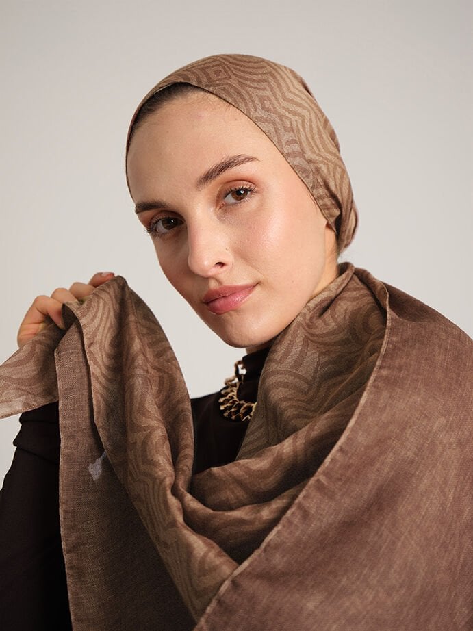 Şiraze Monogram Düz Desenli Çift Taraflı Şal - Kakao Kahve