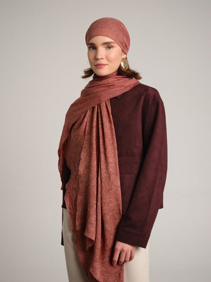 Bengi Monogram Düz Desenli Çift Taraflı Şal - Kiremit